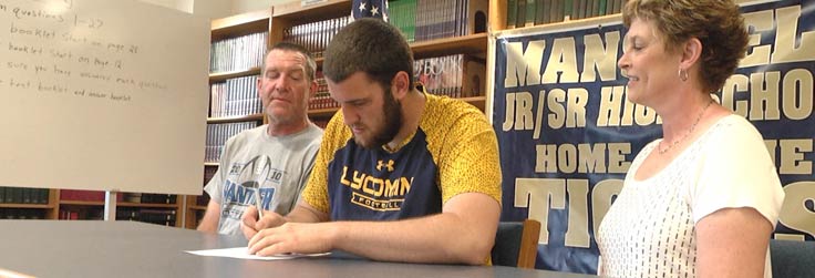 Kelly continues football career at Lycoming College