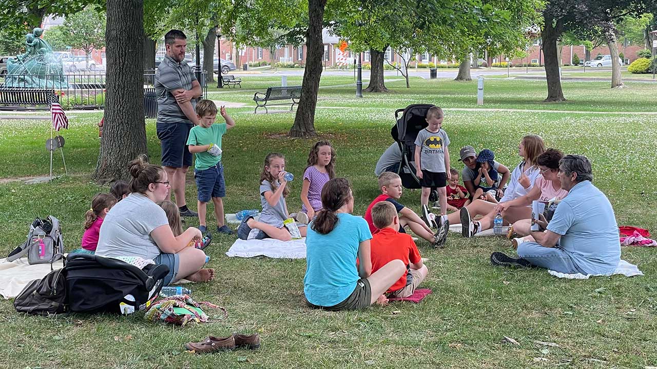 Family Friendly Story Hour on the Green